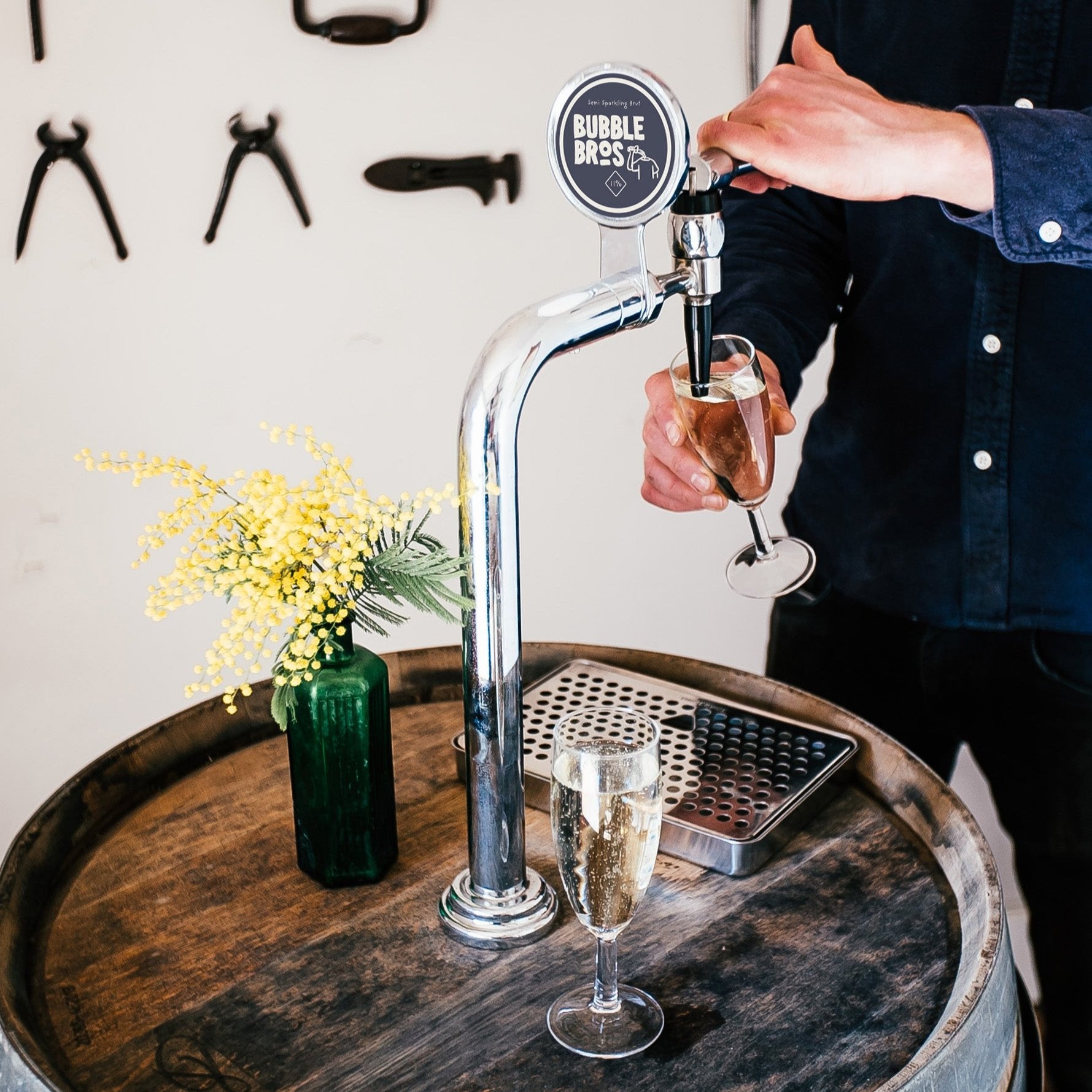 Semi-Sparkling Brut